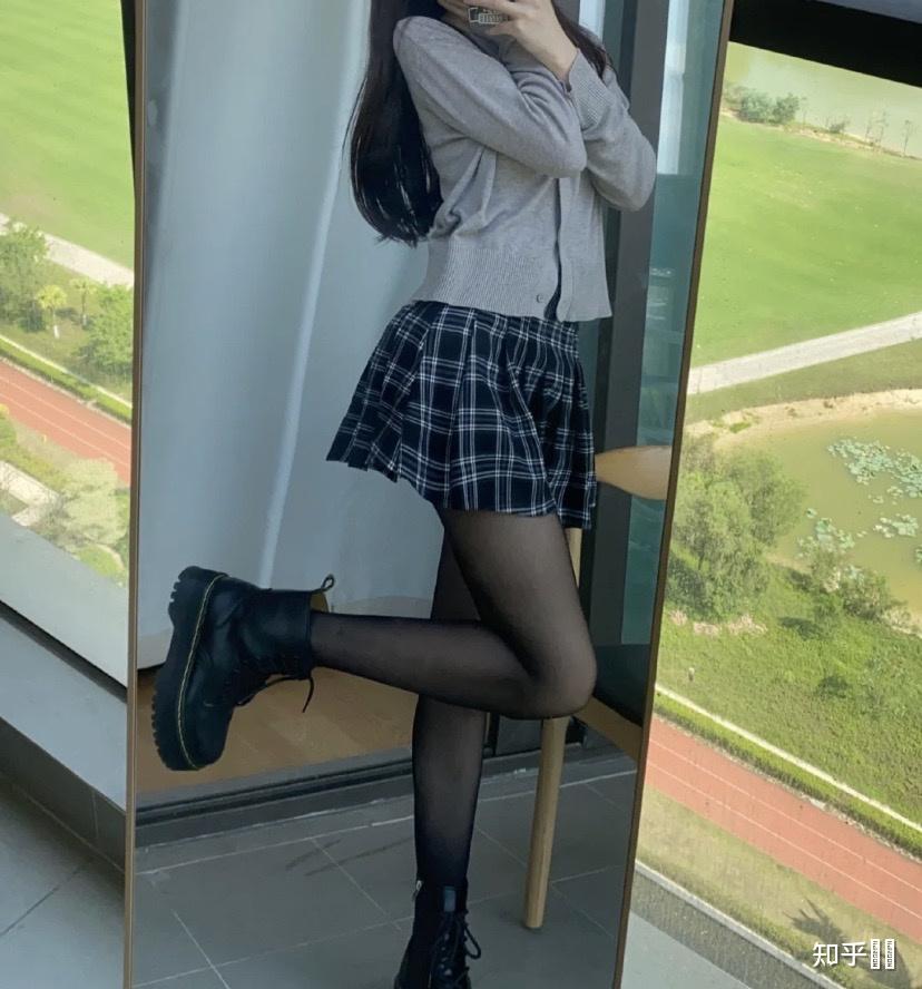 腿细的女生穿什么样的丝袜好看?