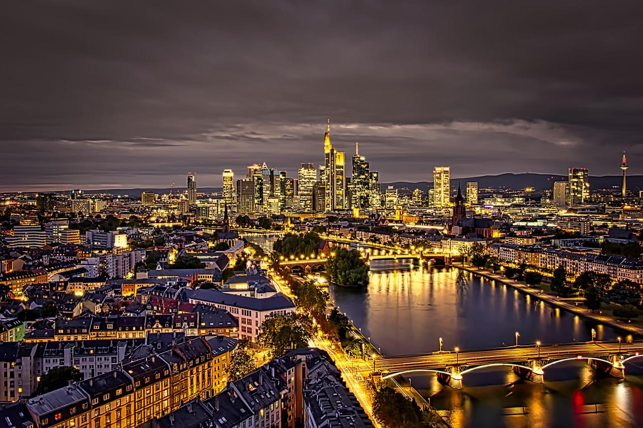 2. 金色地带商圈