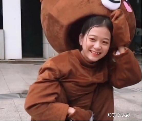 如何看待抖音上美迪智董事长张曼如这件事