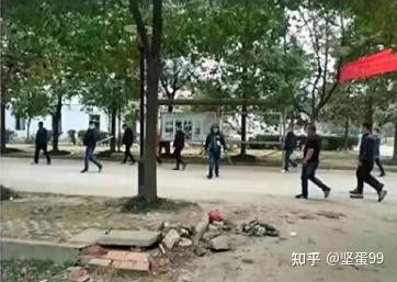 武汉版《狂飙》黄大发：高启强在他面前也只是个小喽啰-图片2