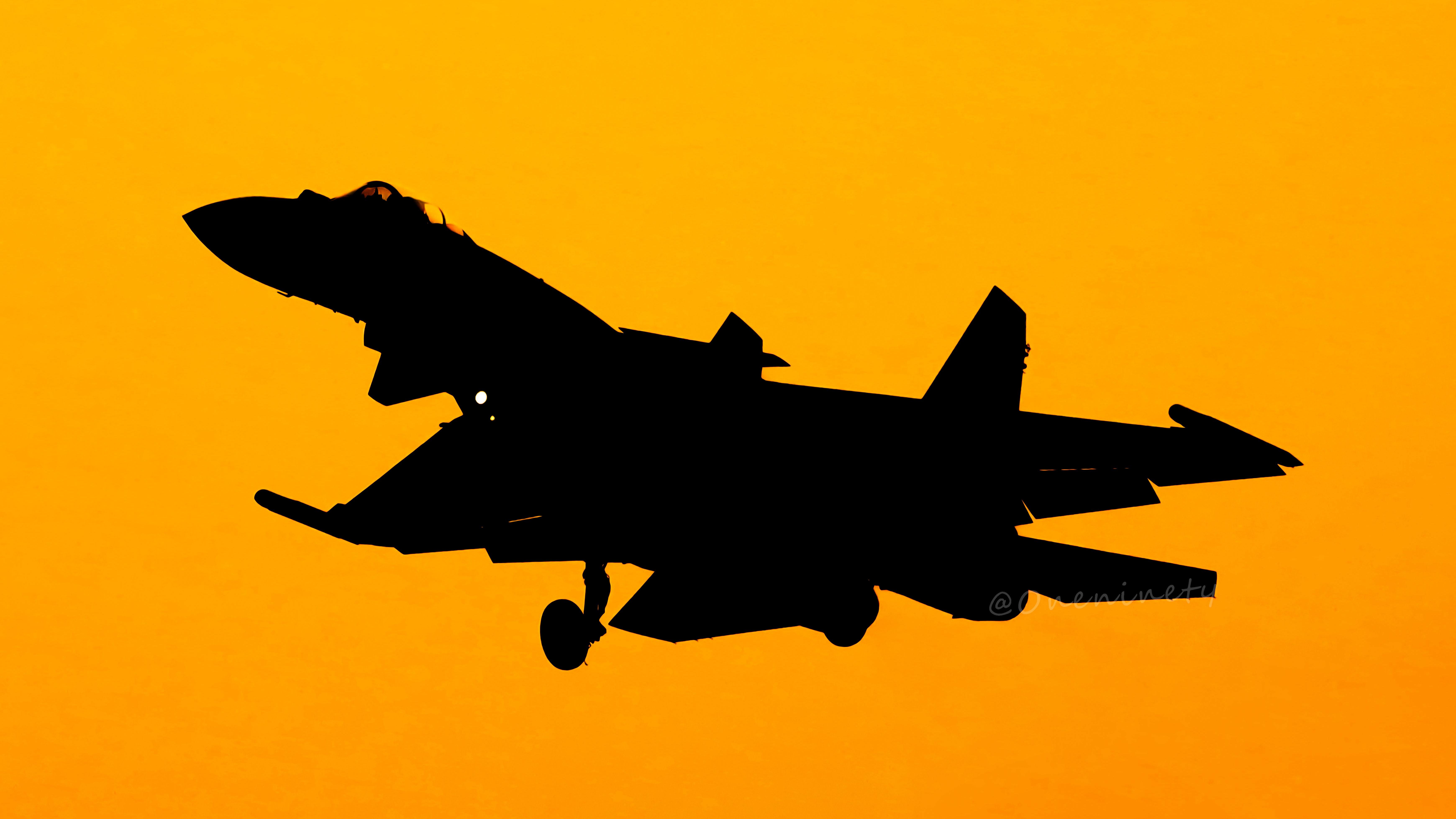 关注问题 67 写回答 登录/注册 f-14战机 舰载战斗机 苏33战斗机