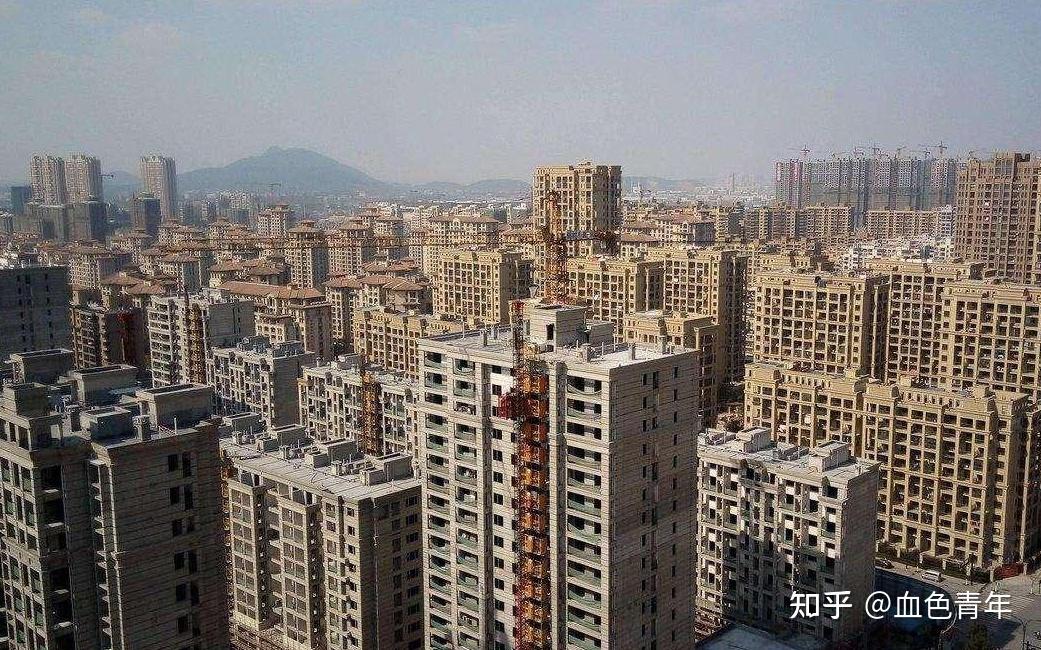 别拿老百姓作挡箭牌，房价下跌，到底是谁承受不起？ - 知乎