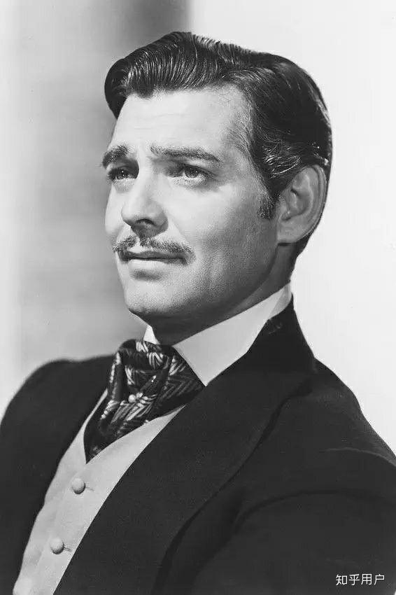 飘里的郝思嘉和白瑞德唐顿庄园里的玛丽和理查德为什么前者是天造地设