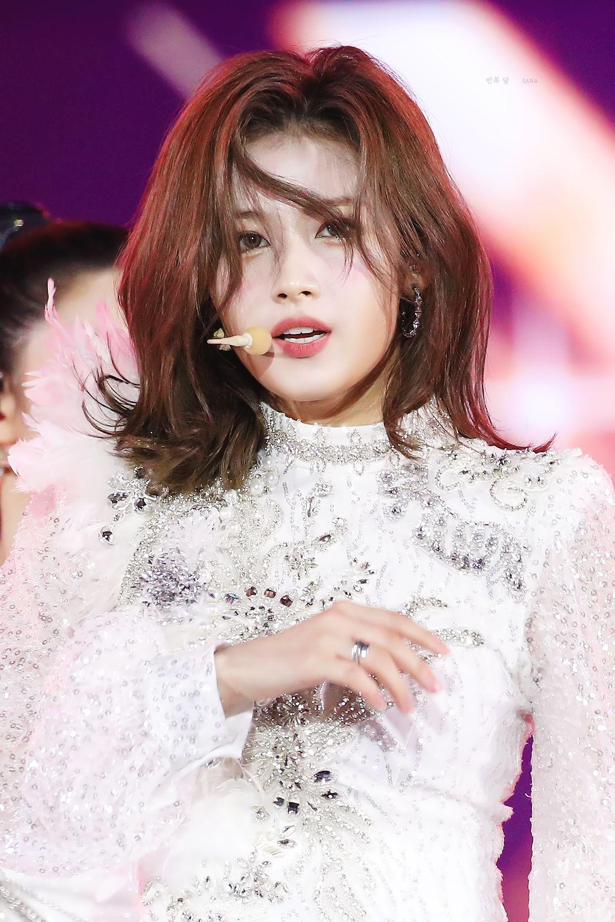 twice的凑崎纱夏sana有什么神图