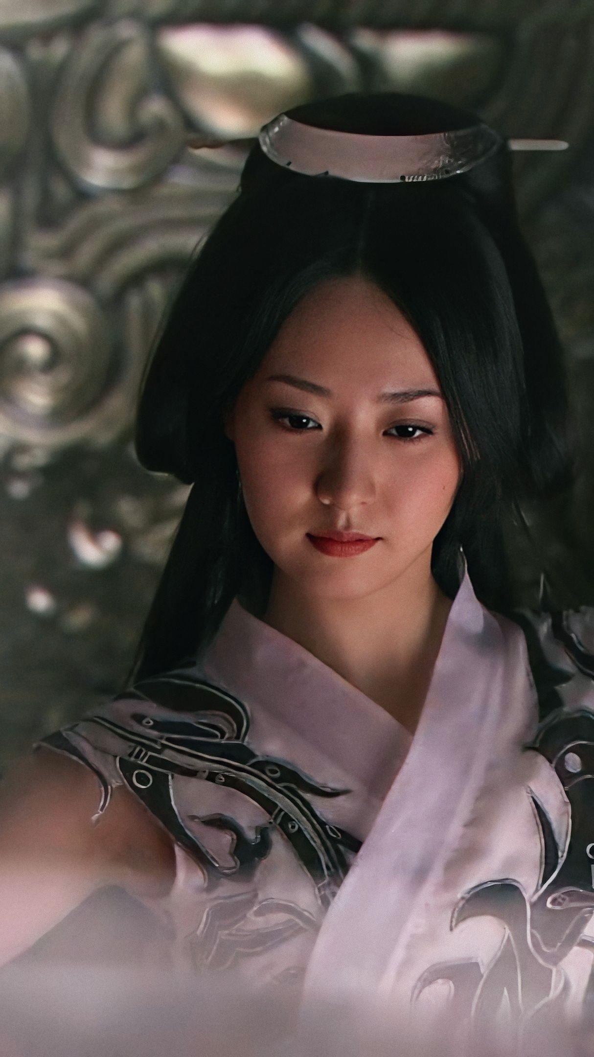 大家有没有胡歌版神话里玉漱的高清壁纸或是刘亦菲小龙女的壁纸