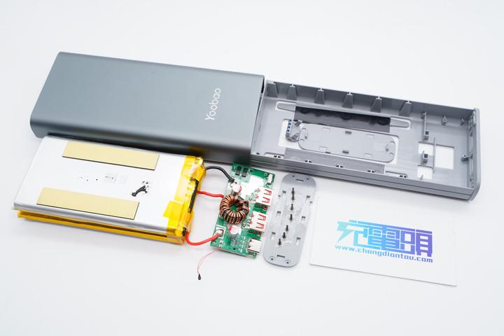 拆解报告:yoobao羽博新款20000mah 45w双向快充移动电源pd45w