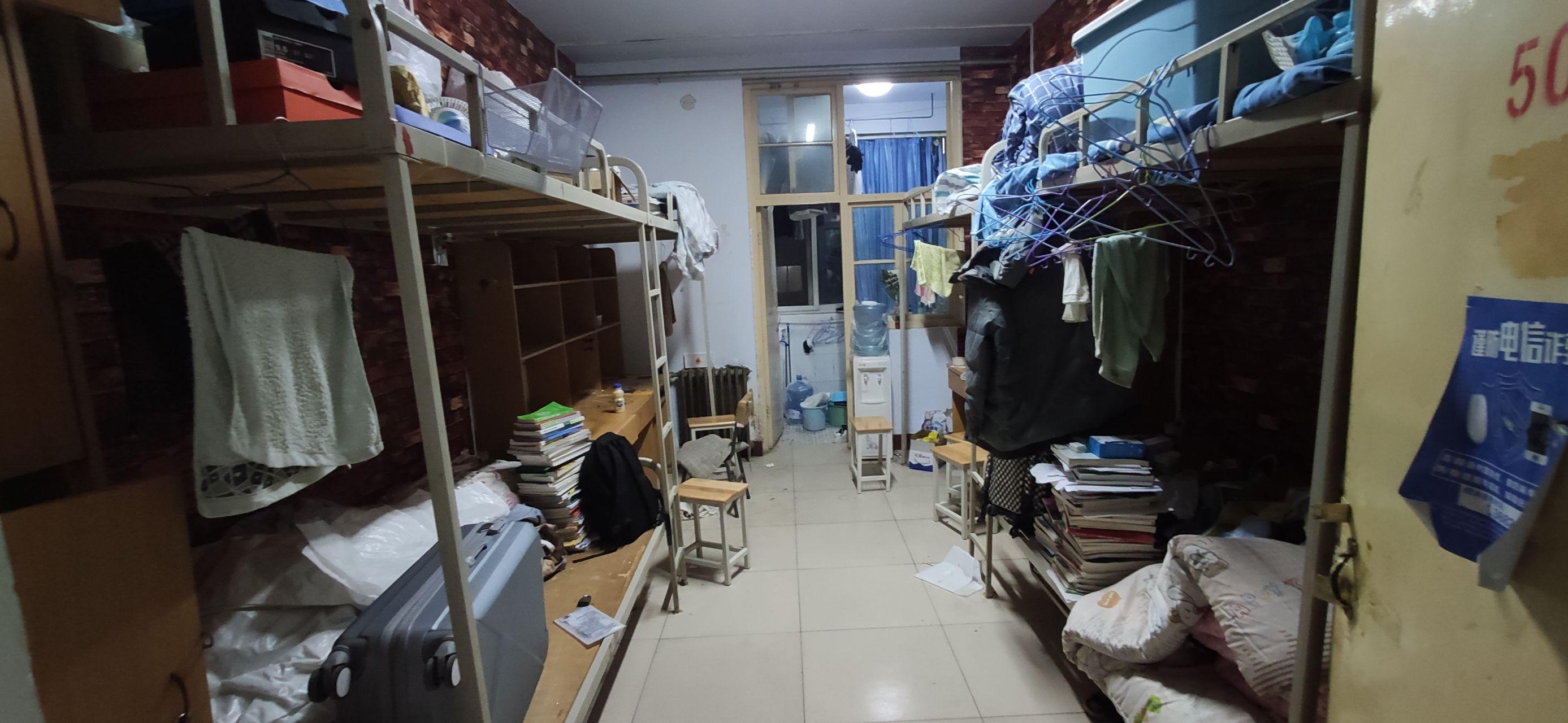 新乡学院的住宿怎么样?