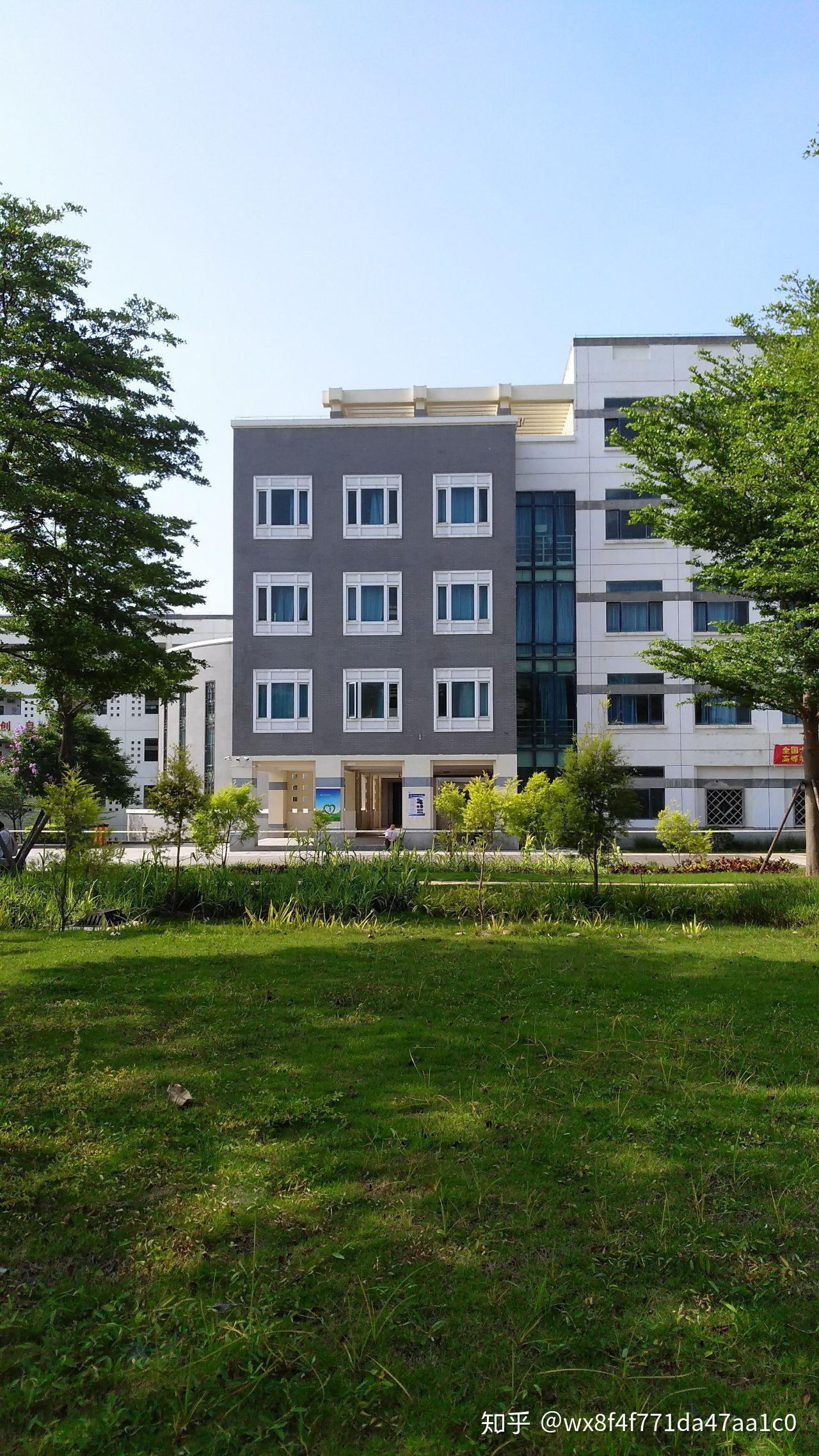 厦门华天涉外技术学院怎么样,建议就读吗? - 知乎