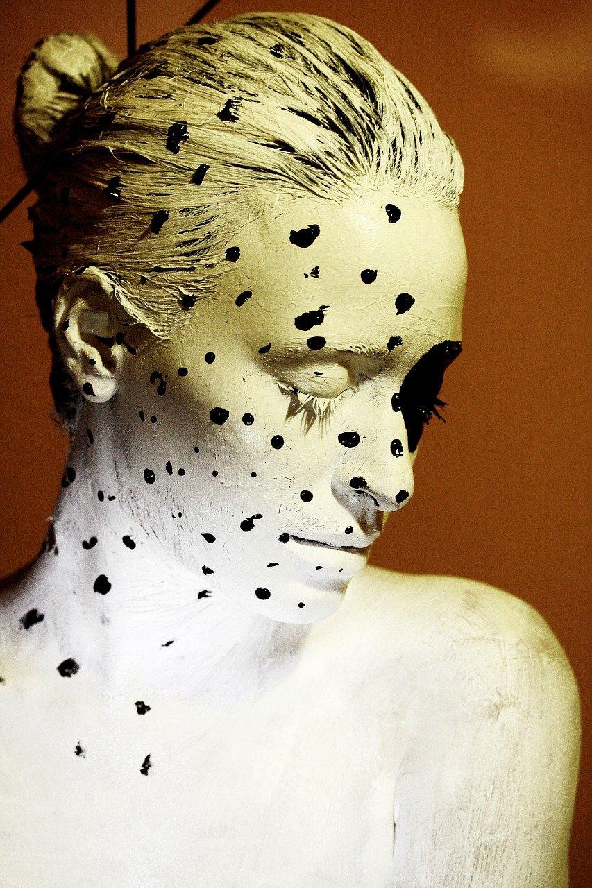 餐馆有苍蝇怎么办