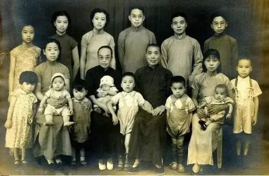 新家办传奇 | 祖孙三代皆首富，荣氏家族：中国人有一半吃我的一半穿我的（上） - 知乎