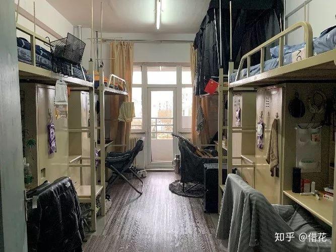 大连外国语大学的宿舍条件如何校区内有哪些生活设施