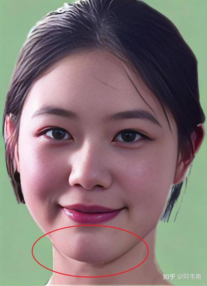 眼睛带桃花,异性缘很好的面相