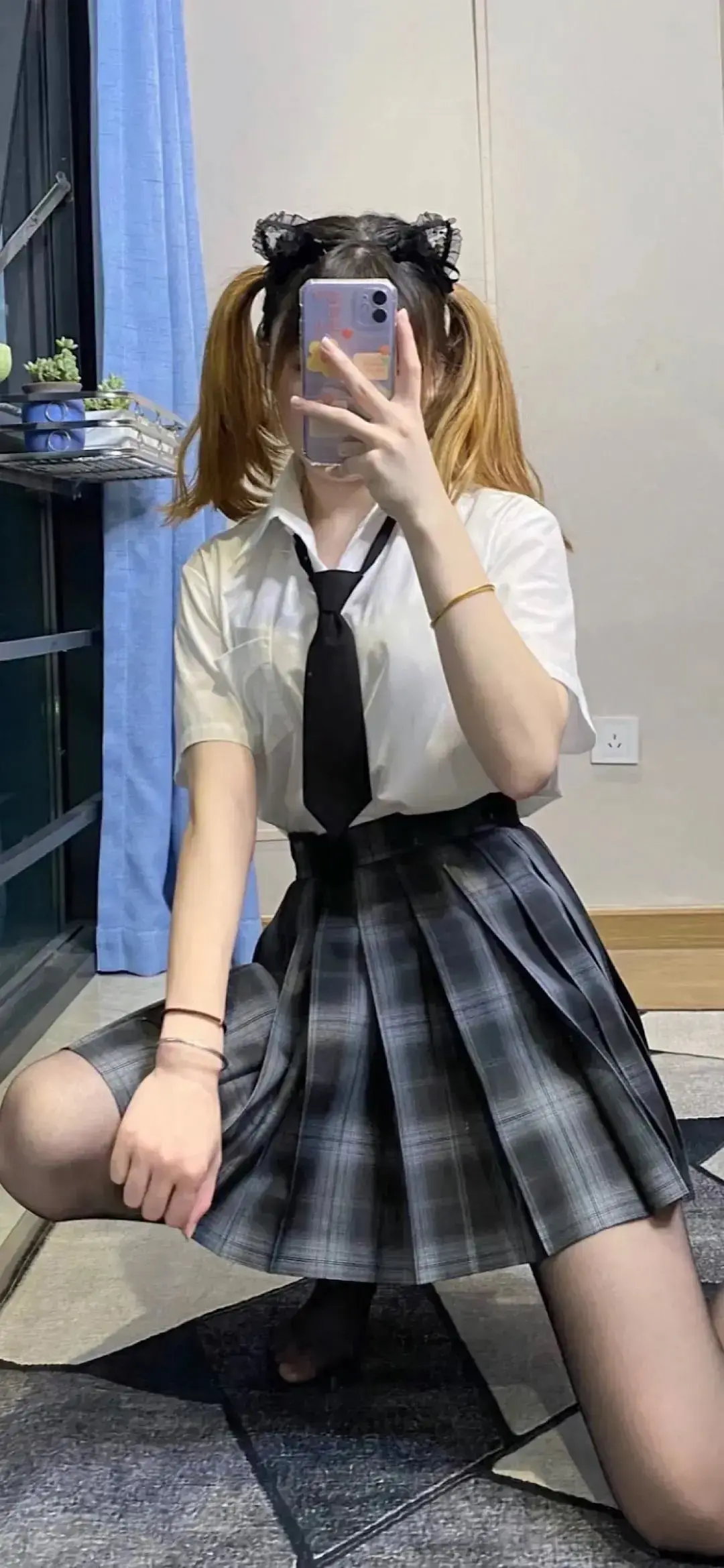 能发一些jk美女的壁纸吗? - 知乎