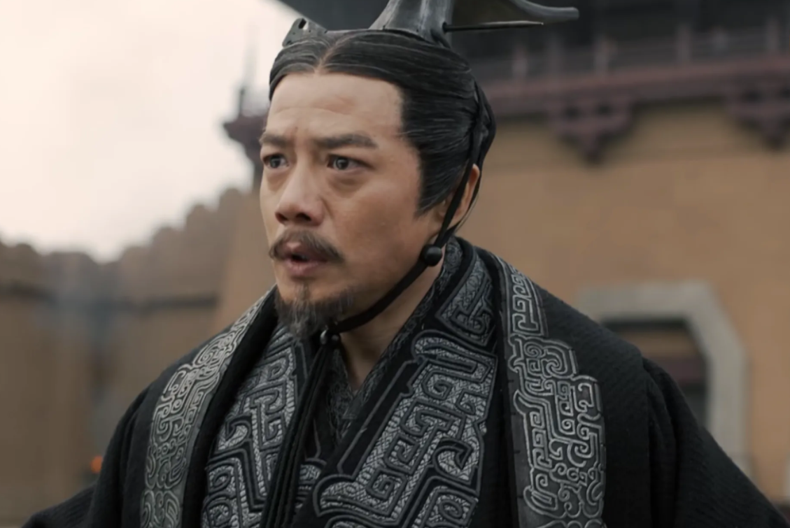 吕不韦:嬴政这年轻人在想什么!算了,还是自杀吧免得惨死