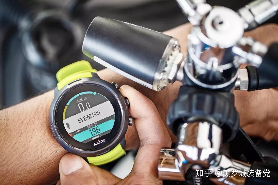 松拓d5佳明mk1作为潜水使用的电脑表哪款更好