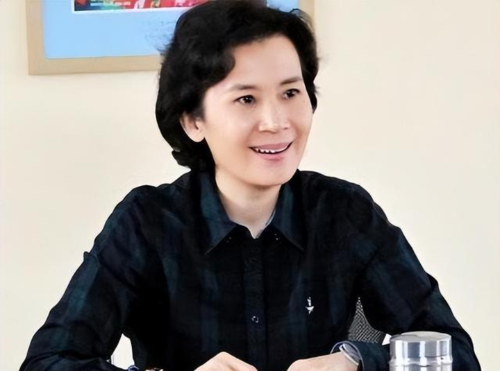 国家一级演员肖雄：享受正军级待遇，离婚后无儿无女，67岁仍单身 - 知乎