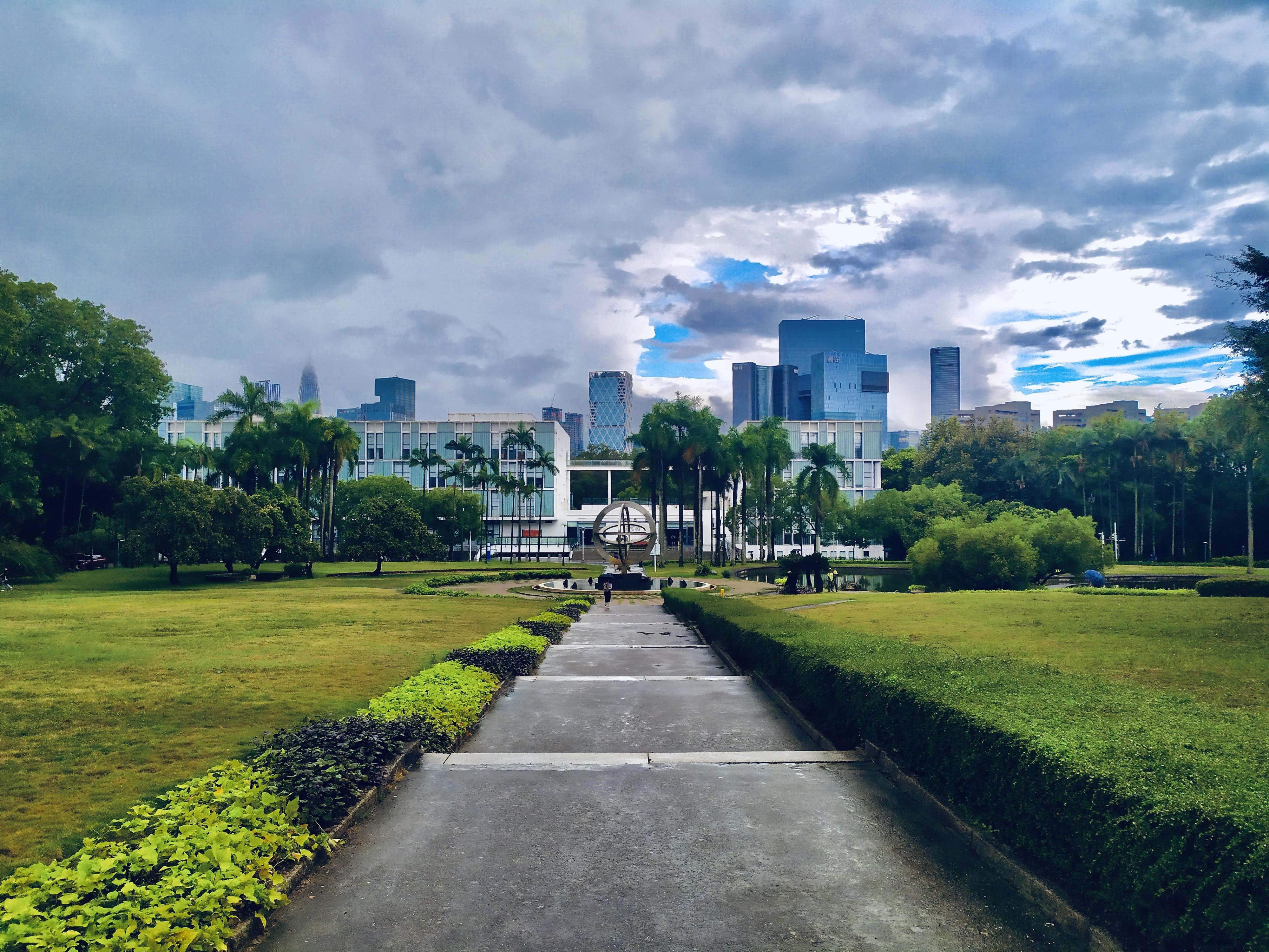 深圳大學有哪些難看的校園建築? - 知乎