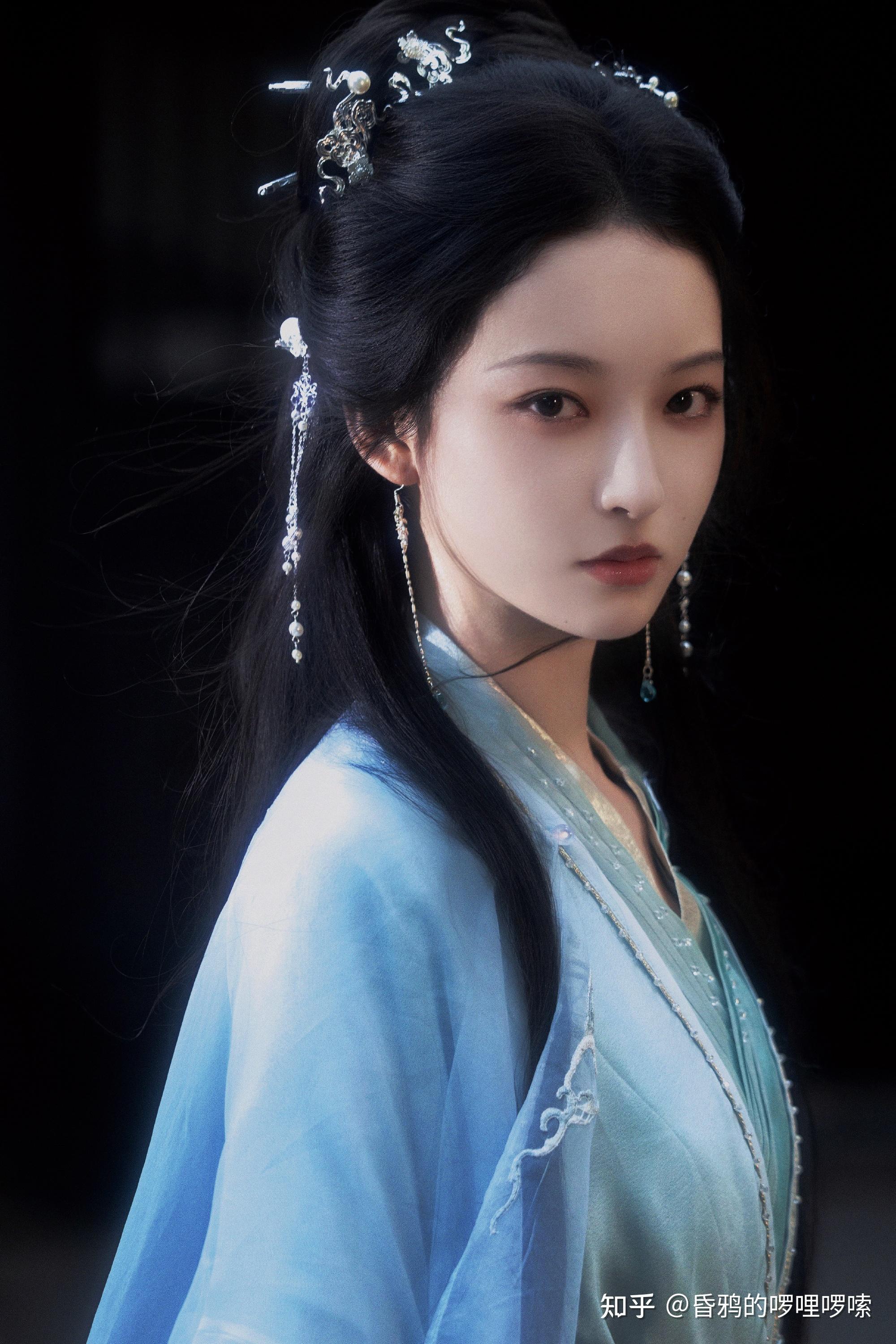 如何评价《莫离》中的04年杨舒伊“叶莹”? - 知乎
