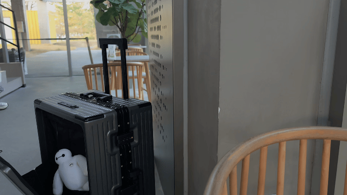 GaKior非时尚6防行李箱测评：200KG承重+4层进口科思创，出行首选