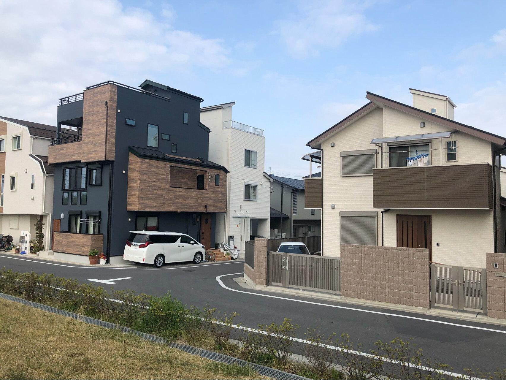 为什么有人说"在日本穷人住别墅,富人住公寓"?