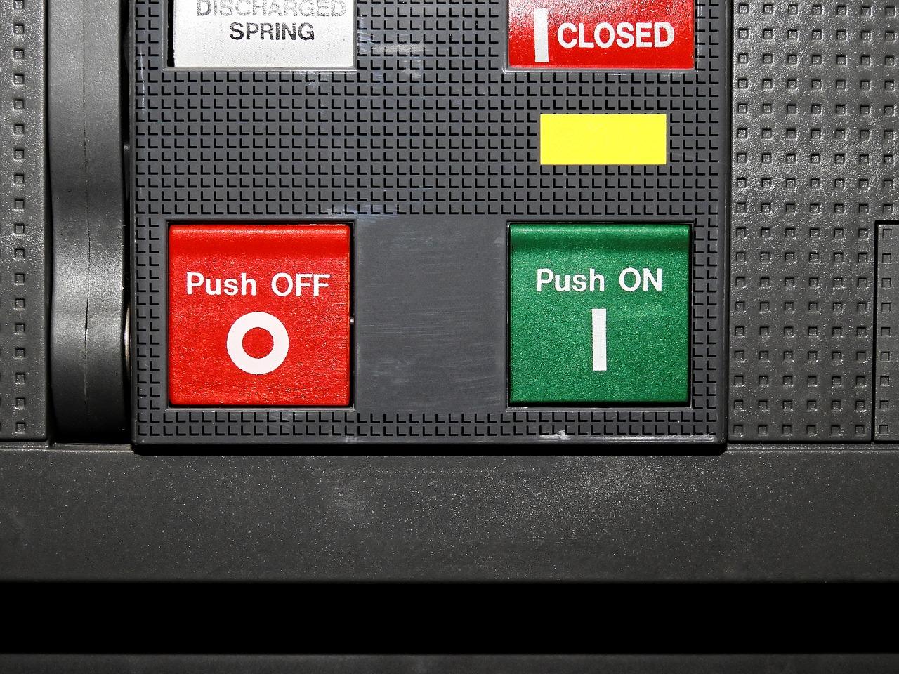 4. 消防泵柜行情