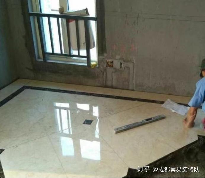 铺地板砖应该怎样开头? - 知乎