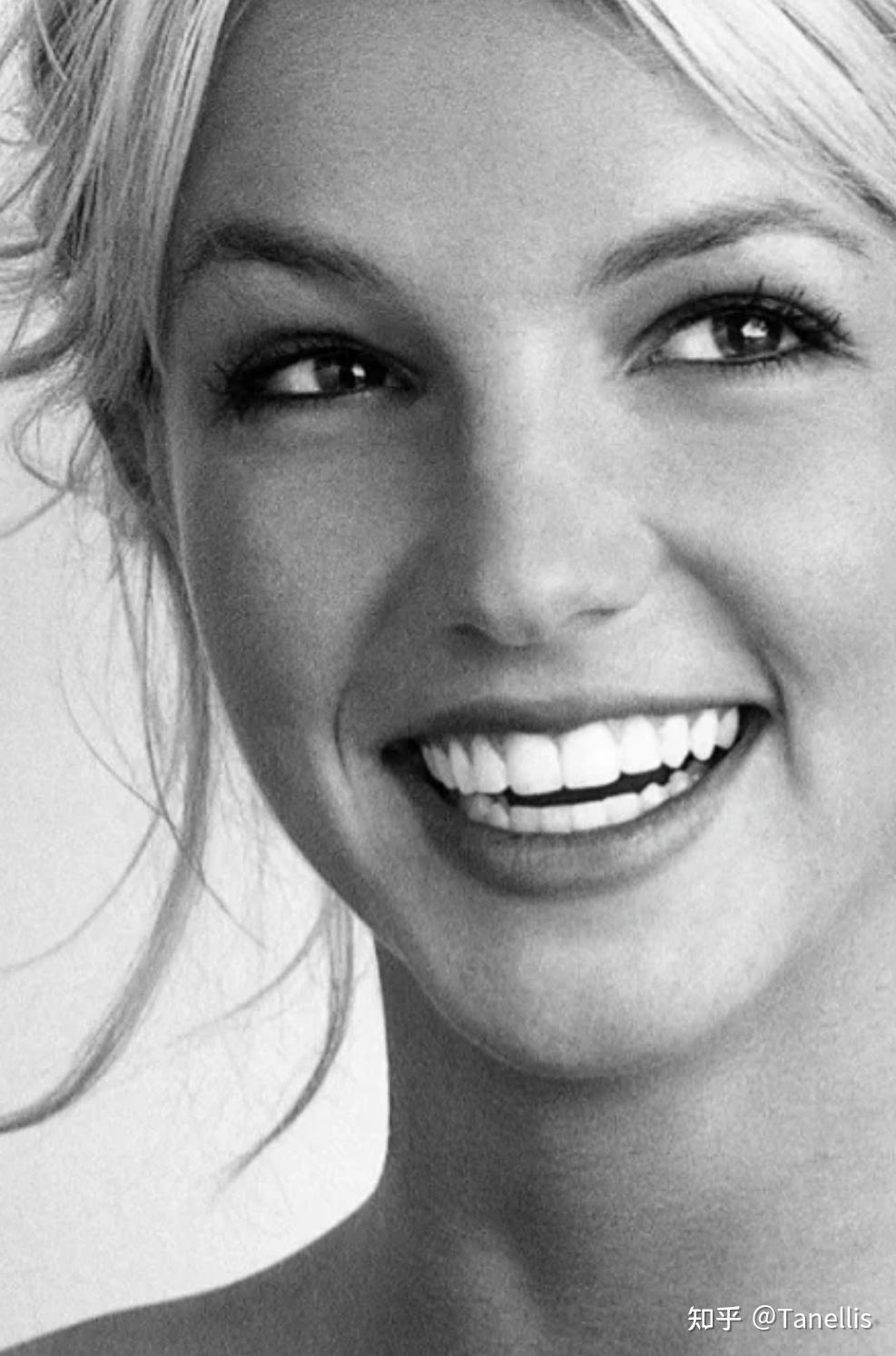 布兰妮年轻时的颜可以说是神颜吗? - 知乎