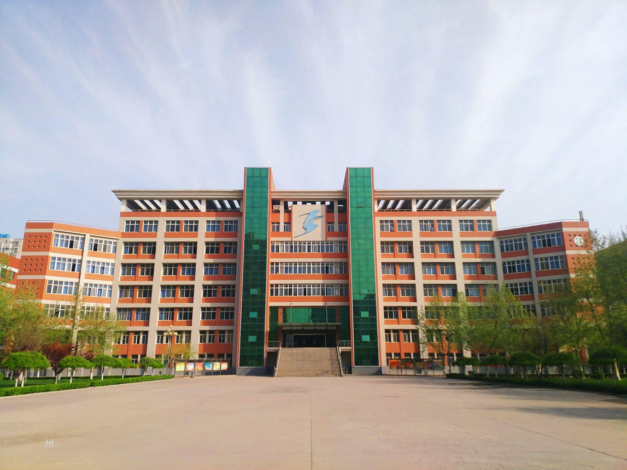在河北工程技术学院就读是一种怎样的体验