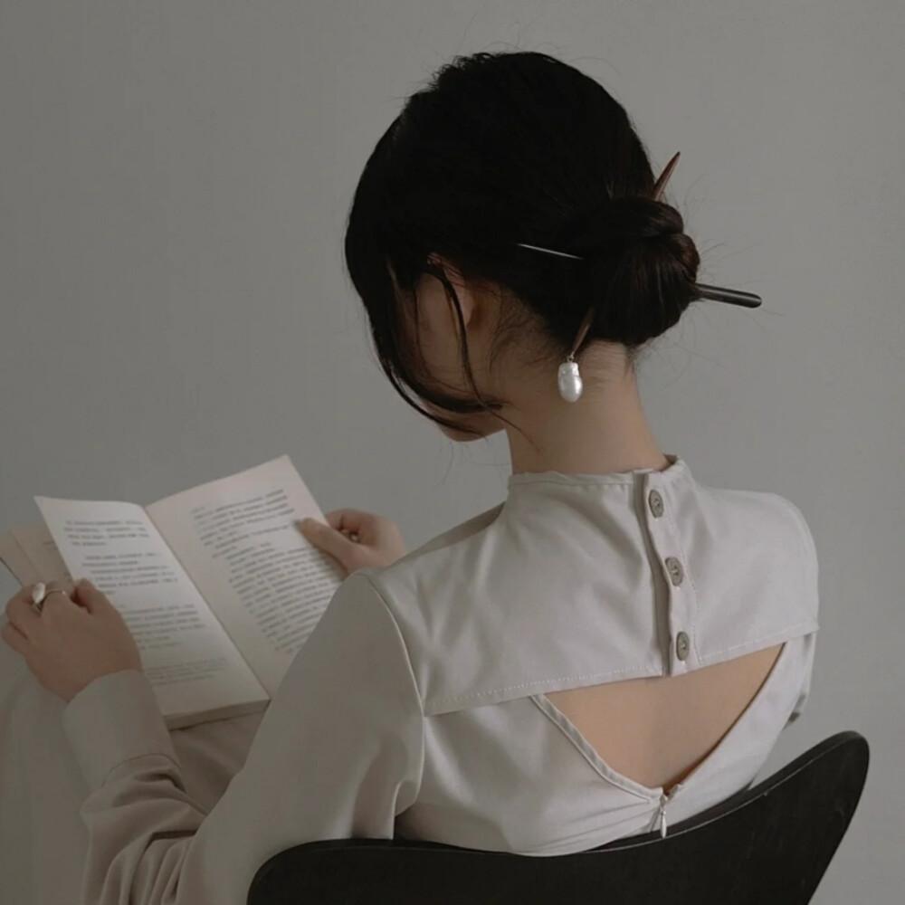 有没有小众又高级的女生头像? - 知乎