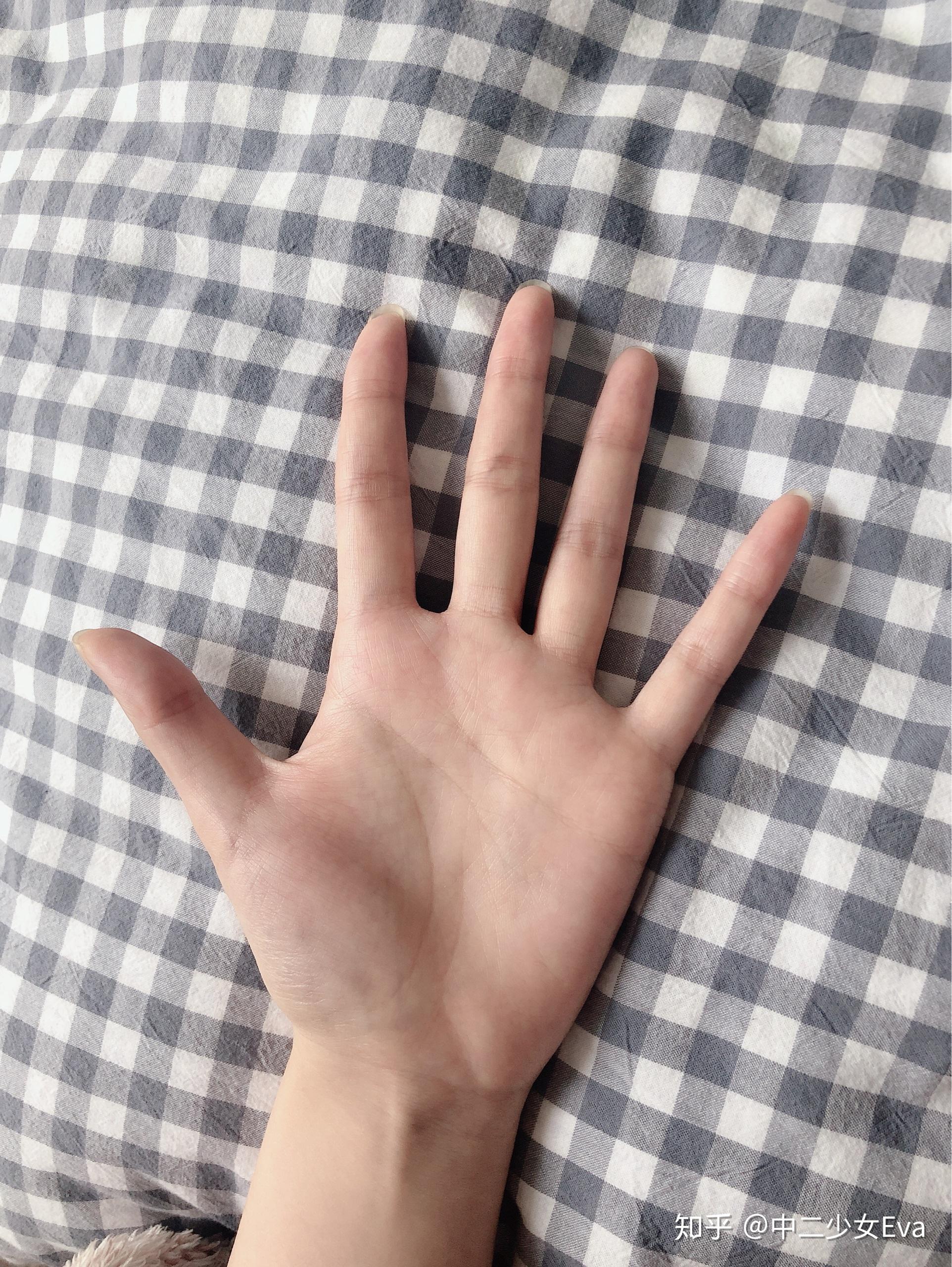 怎样的手才能做手模? - 知乎