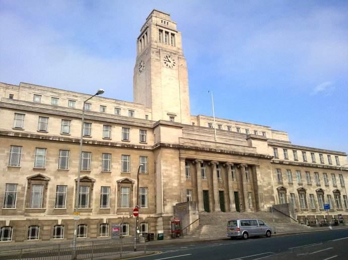 universityofleeds利兹大学商学院部分课程关闭信息