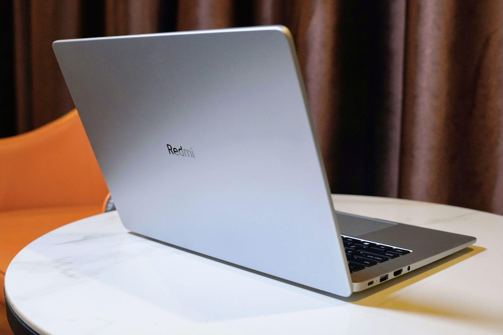 如何评价3699元起售的redmibook14值得冲吗