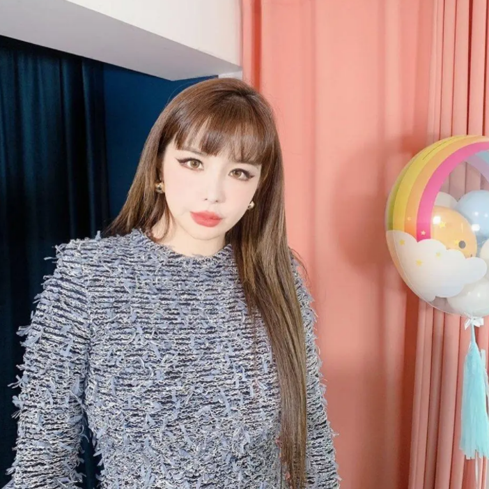 2ne1朴春近照容貌惊人变化掀热议曾因生病体重暴涨粉丝担忧