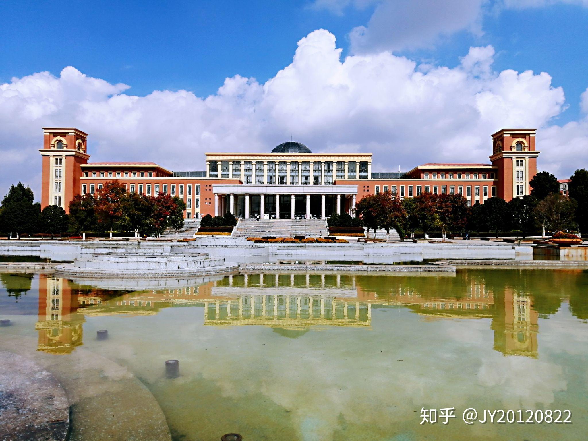 云南大学的图书馆或教室环境如何?是否适合上自习? - 知乎