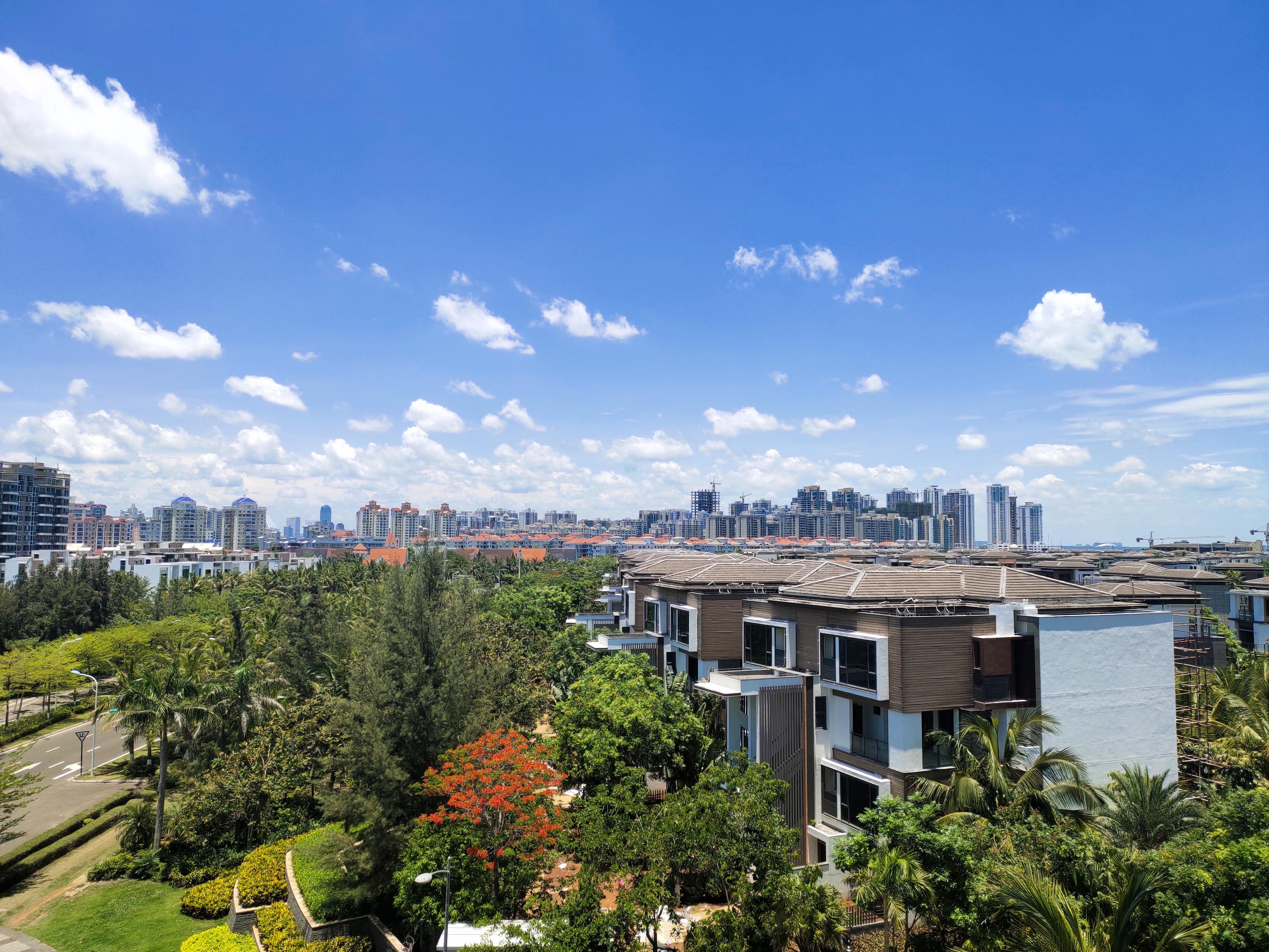 买广西云南海南景区海景房合算吗还是每年换一个城市租房子好玩又合算