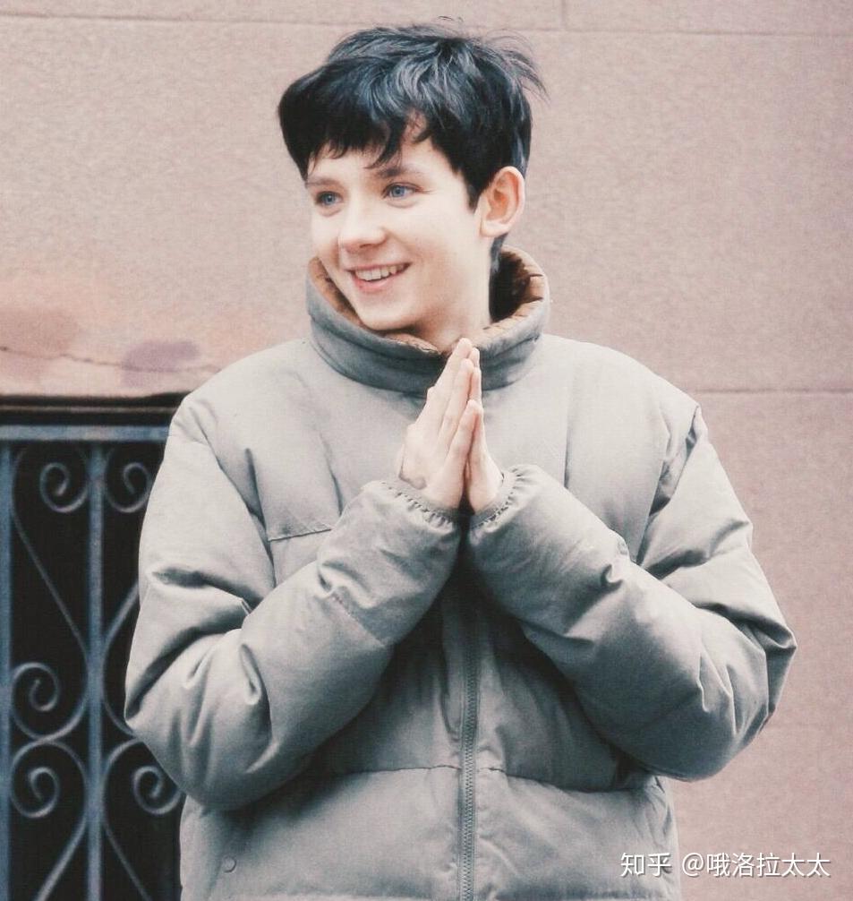 求阿沙巴特菲尔德asabutterfield照片