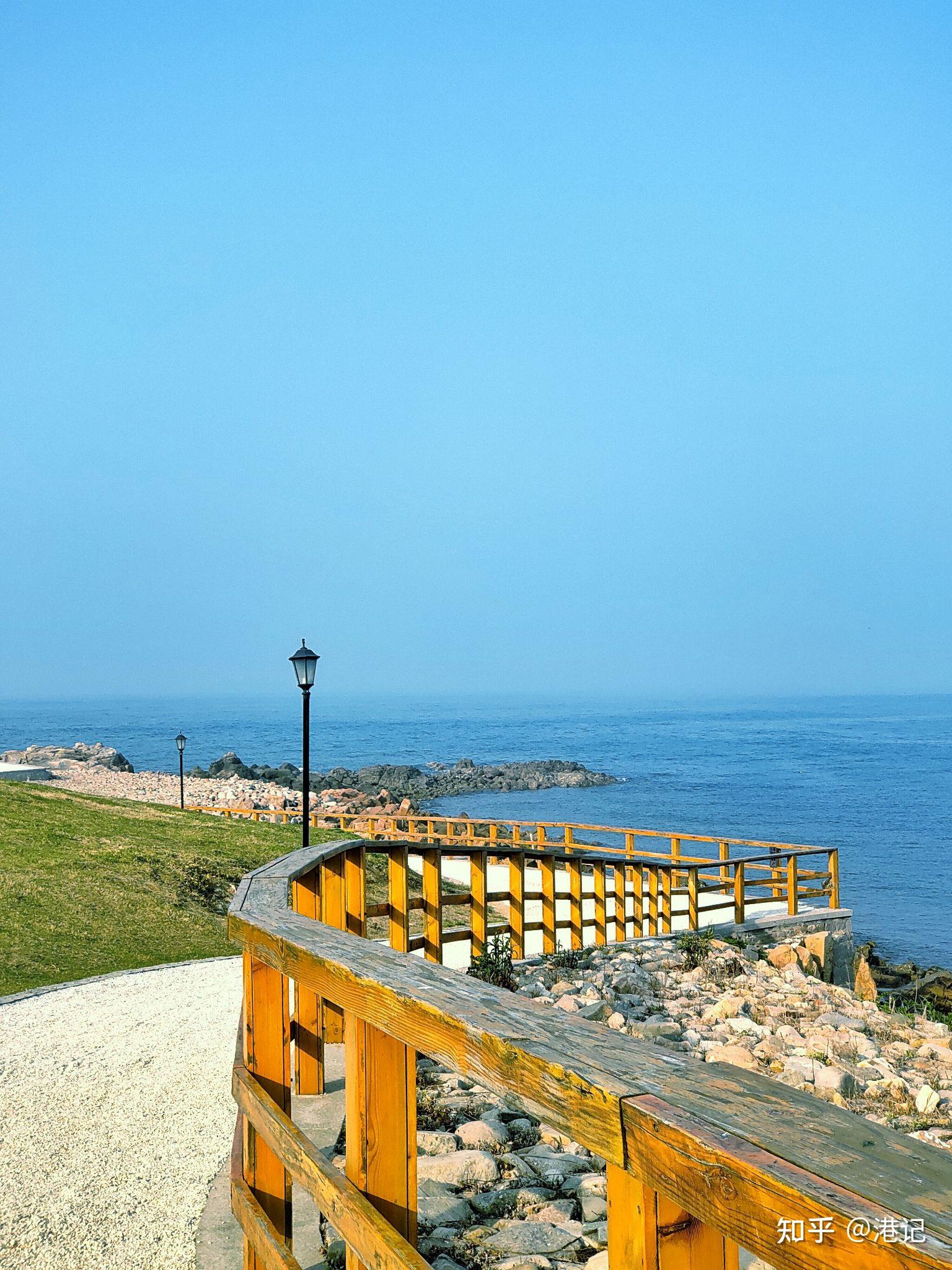 青岛小麦岛公园被称为小垦丁你觉得景色怎么样