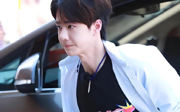 八卦爆料王一博虞书欣吴磊撒贝宁吴镇宇何洁