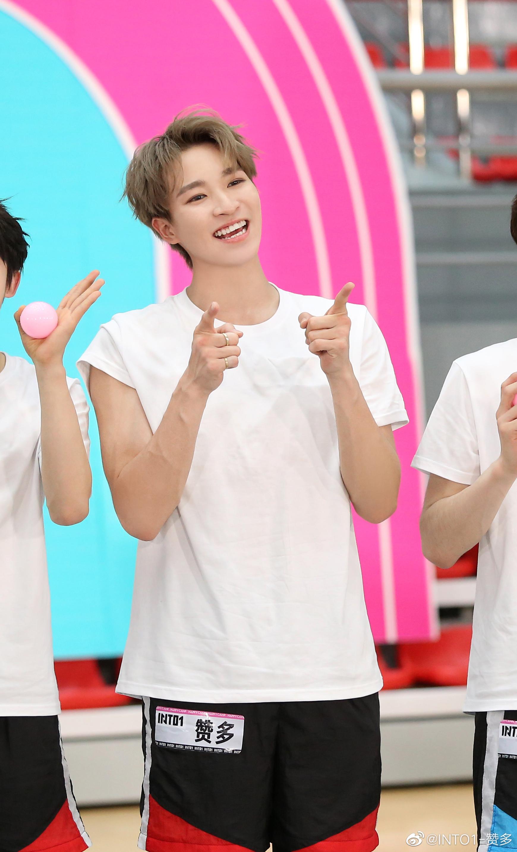 怎么看into1在快本234几乎查无此人