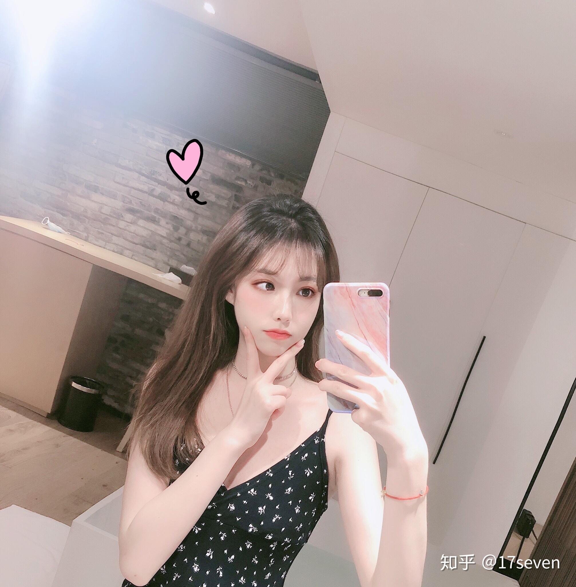 对着镜子自拍有什么技巧