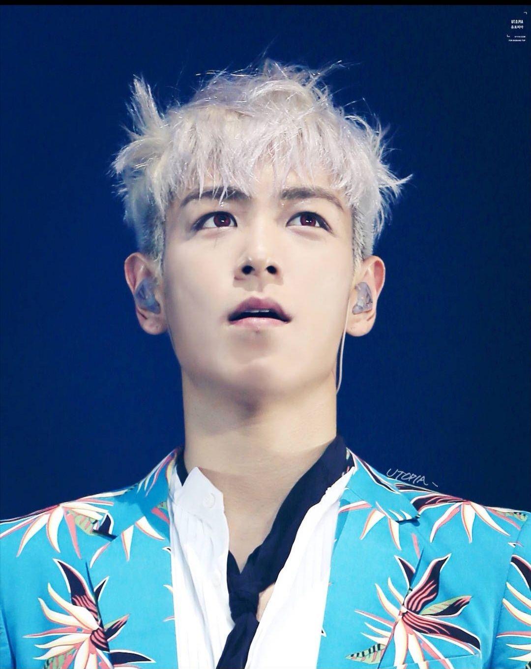 最近刚粉上bigbang崔胜贤的颜值,有没有什么top的照片分享一下.