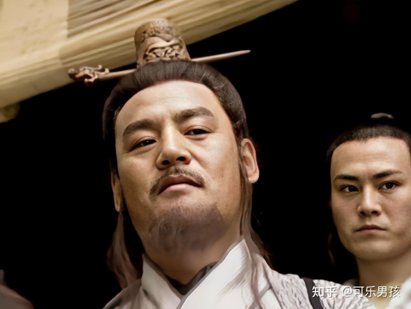 为什么岳不群是伪君子,是坏种,就能证明令狐冲是好人?