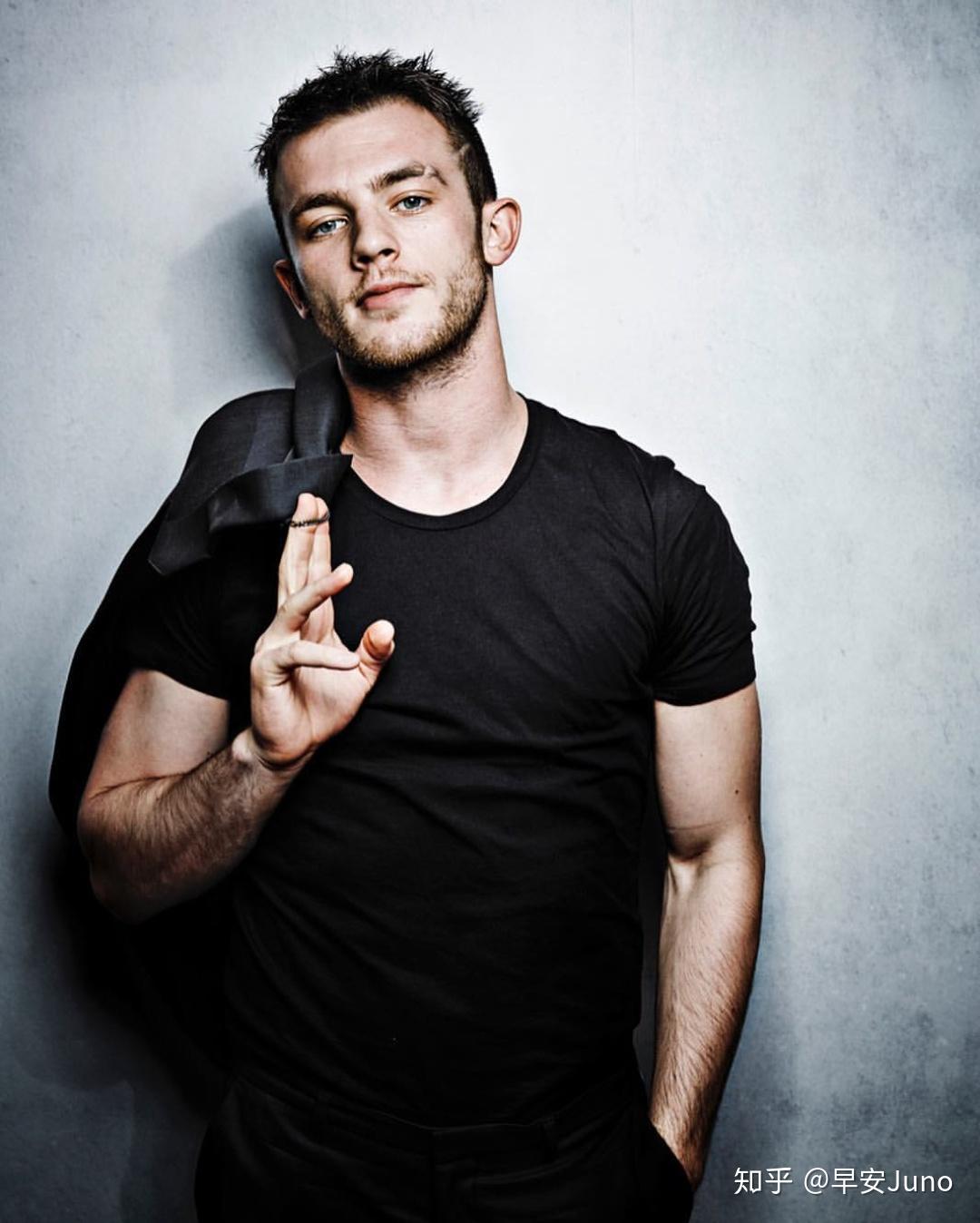 求告诉几个帅气的德国男星91或者好看的德国电影? - 知乎