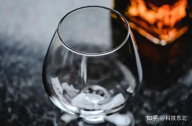 敢于把自己清零，年轻人的空杯心态 - 知乎