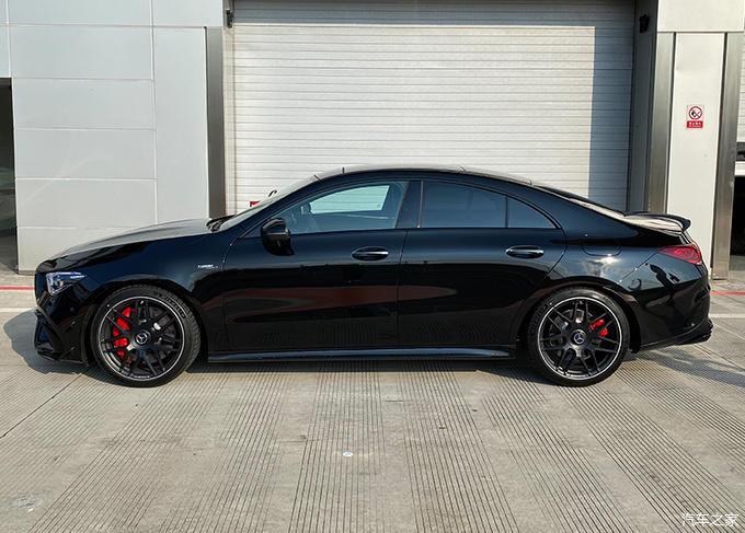 奔驰全新AMG CLA45 S上市 55.98万起-搭最强2.0T - 知乎