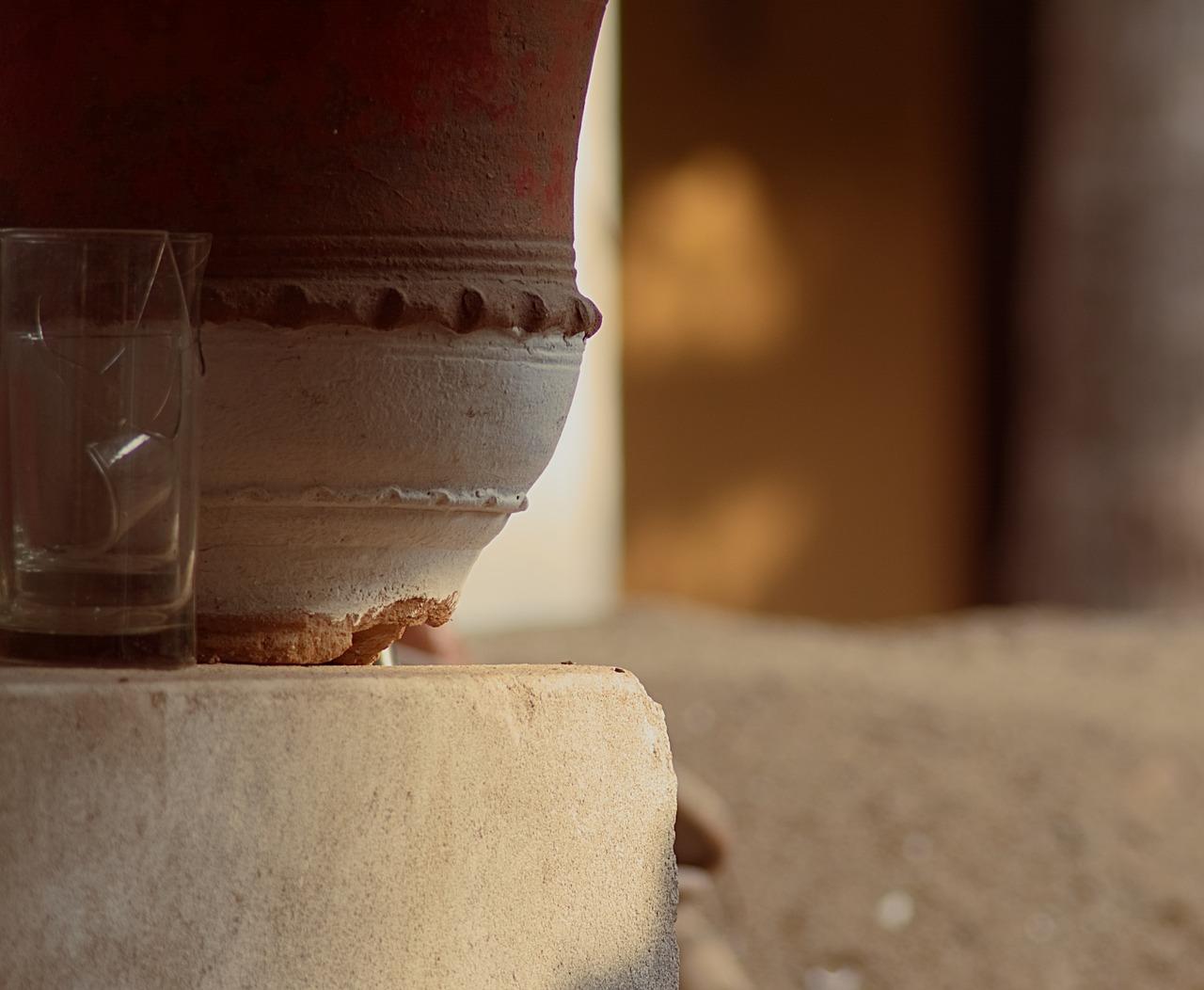 2. 外屏维修费用