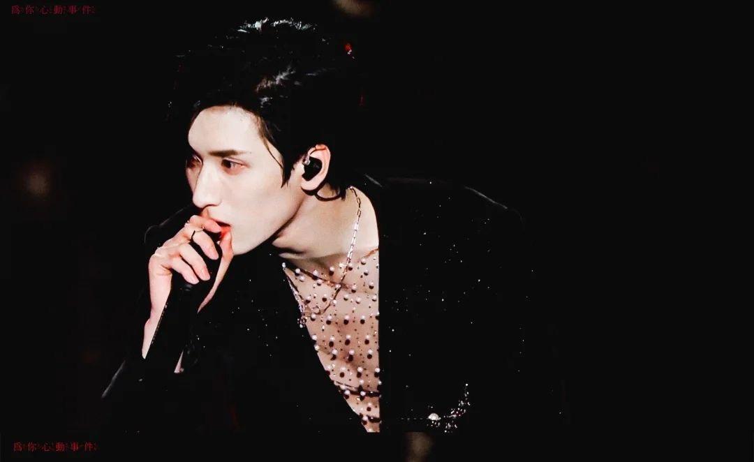 请问哪位集美能提供一些无水印严浩翔的绝美照片嘛? - 知乎