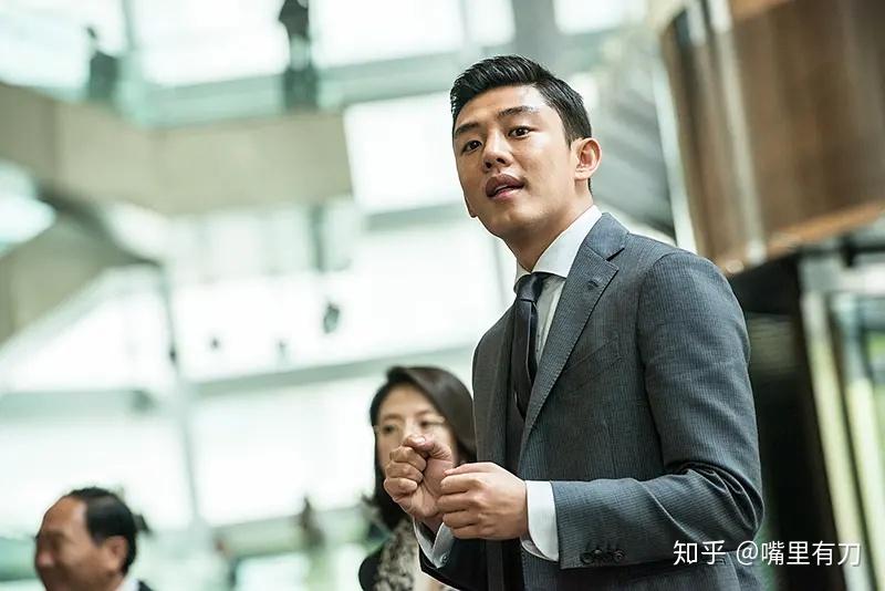如何评价韩国演员黄政民