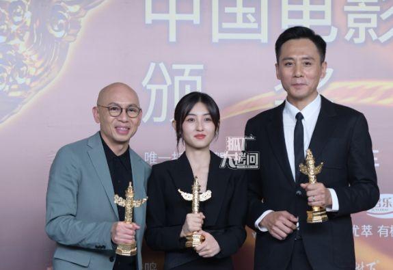 华表奖获奖名单出炉，张译拿下电影奖大满贯，易烊千玺陪跑意难平 - 知乎