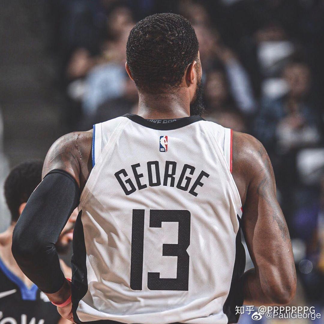 求一张保罗乔治的背影图谢谢? - 知乎